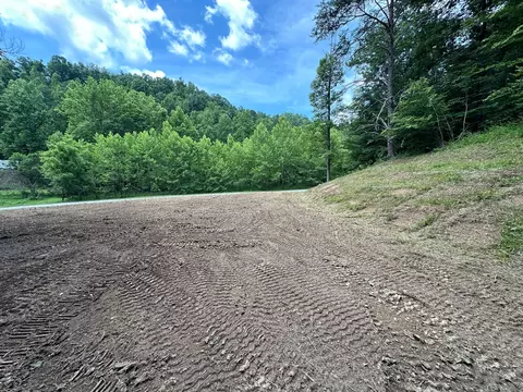 Exterior - 24 Fields Branch Road Grayson # A, Grayson, KY 41143 photo 3 of 28