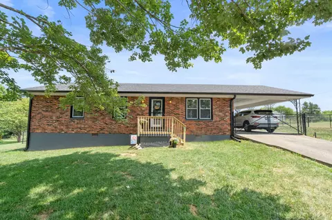 333 Elmwood Dr, Harrodsburg, KY 40330