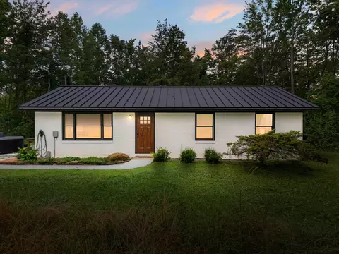 2536 Tarr Ridge Rd, Frenchburg, KY 40322