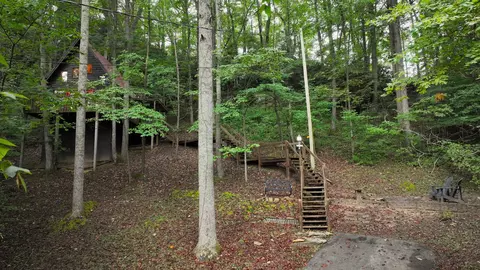 8 Debbie Lane Ln, Stanton, KY 40380 photo 2