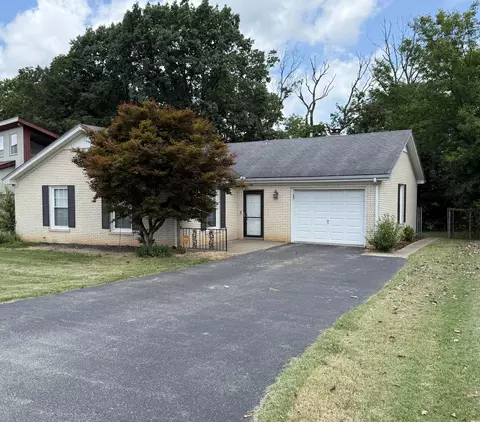 836 Colonial Trce, Frankfort, KY 40601