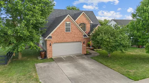 105 Bernie Trl, Nicholasville, KY 40356