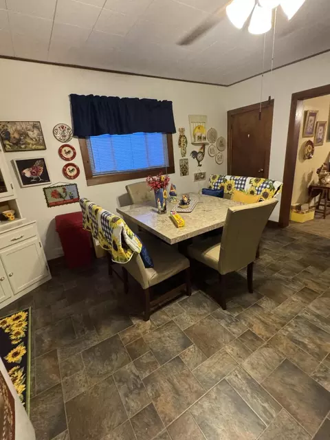 137 East Main Street St, Lynch, KY 40855 photo 15