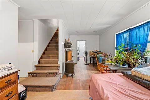 Entry Way - 413 Chestnut St, Corbin, KY 40701 photo 5 of 6