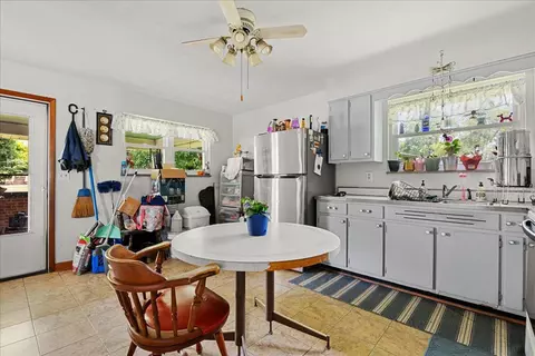 Kitchen - 413 Chestnut St, Corbin, KY 40701 photo 1 of 3