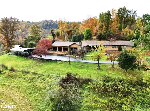 3132 Portersburg Rd, Manchester, KY 40962