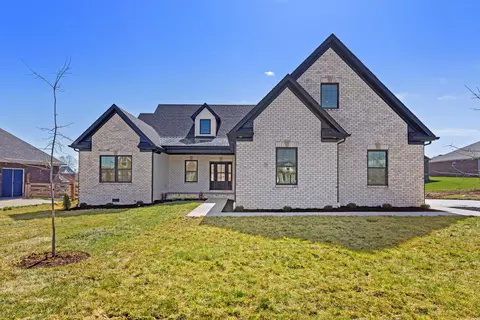 205 Witts Ln, Wilmore, KY 40390