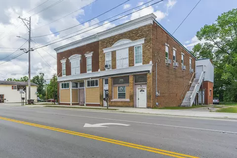 494 N 488 N Main St, Stanton, KY 40380