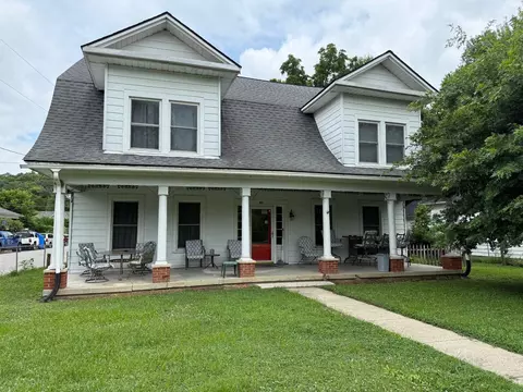 702 Kentucky Ave, Frankfort, KY 40601