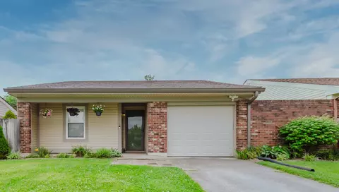 1348 Grafton Dr, Lexington, KY 40515
