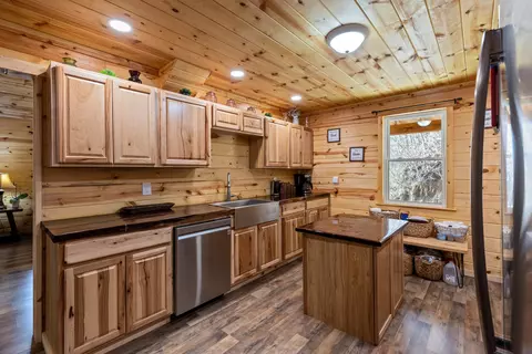 1276 Manning Rd, Slade, KY 40376 photo 7