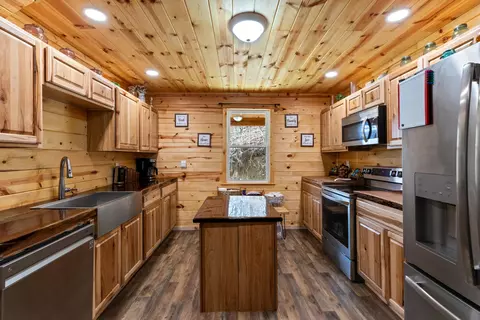 1276 Manning Rd, Slade, KY 40376 photo 8