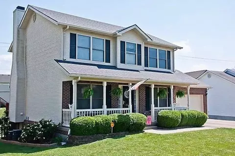 223 Cross Brook Ln, Winchester, KY 40391
