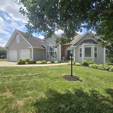 104 Royalty Dr, Lancaster, KY 40444