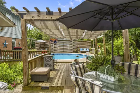 2142 W Horizon Dr, Hebron, KY 41048