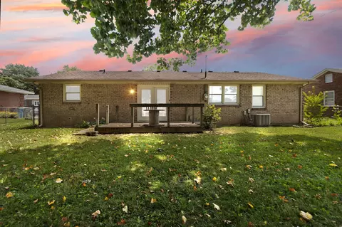 Exterior - 1115 Apache Trl, Georgetown, KY 40324 photo 8 of 14