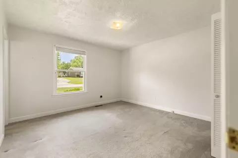 Bedroom - 1115 Apache Trl, Georgetown, KY 40324 photo 5 of 11