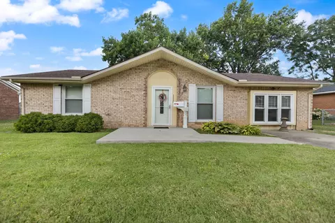 Exterior - 1115 Apache Trl, Georgetown, KY 40324 photo 3 of 14