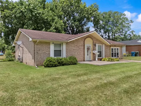 Exterior - 1115 Apache Trl, Georgetown, KY 40324 photo 11 of 14