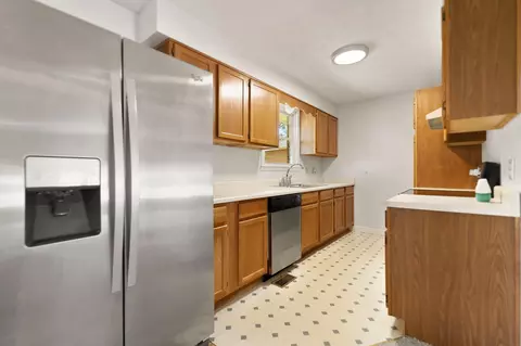 Kitchen - 1115 Apache Trl, Georgetown, KY 40324 photo 1 of 5