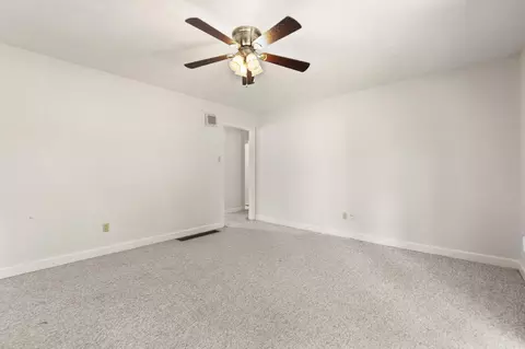 Living - 1115 Apache Trl, Georgetown, KY 40324 photo 11 of 11