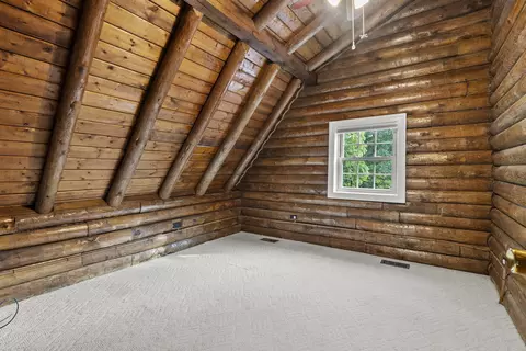 Bedroom - 39 Wright Rd, Frankfort, KY 40601 photo 2 of 2