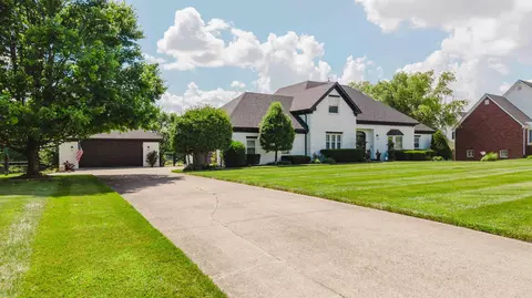 211 Eric Dr, Richmond, KY 40475