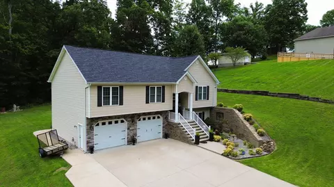 1016 Pinella Dr, Corbin, KY 40701 photo 3