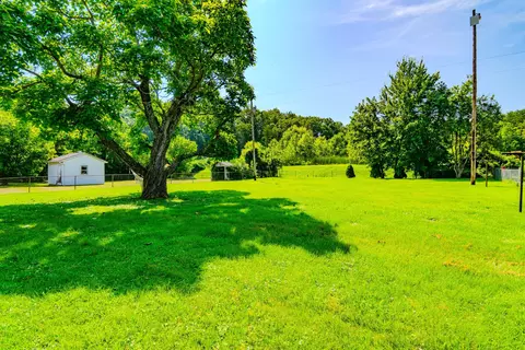 1541 E College Ave, Stanton, KY 40380 photo 20