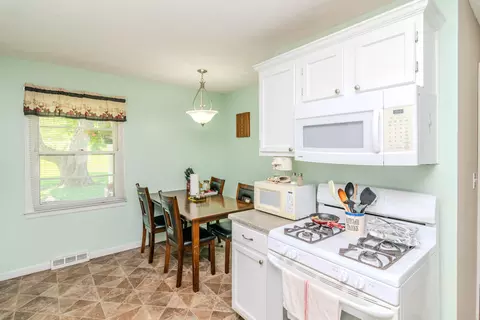 1541 E College Ave, Stanton, KY 40380 photo 5