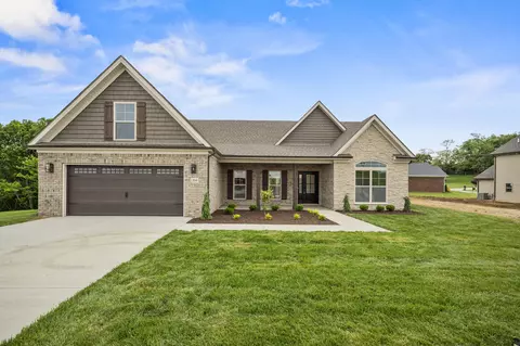 304 Circle Point Dr, Richmond, KY 40475