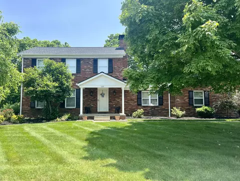 122 Leann Ln, Winchester, KY 40391