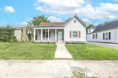 1853 Clifton Ave, Paris, KY 40361