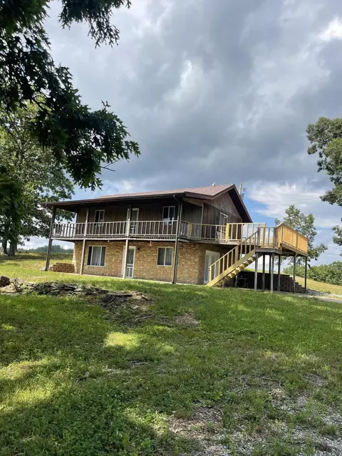 2914 Mcroberts Rd, Wallingford, KY 41093
