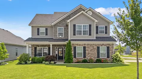 1044 Squirrel Nest Ln, Lexington, KY 40509