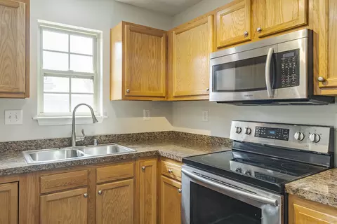 Kitchen - 101 Marjorie Pl, Georgetown, KY 40324 photo 3 of 5