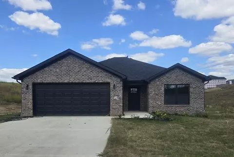 512 Yellowstone Trl, Richmond, KY 40475