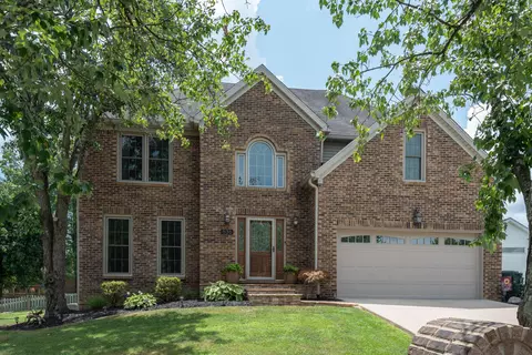 536 Brookwater Ln, Lexington, KY 40515