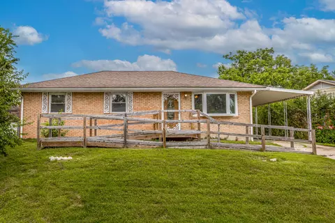 645 Carver Rd, Lexington, KY 40511