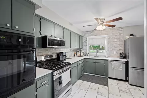 10 Howard Dr, Winchester, KY 40391 photo 4