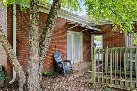 10 Howard Dr, Winchester, KY 40391 photo 21