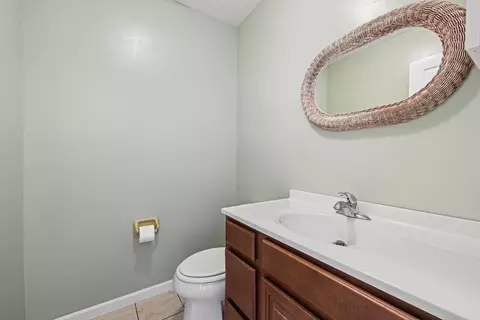 Bath - 1108 Beth Ct, Georgetown, KY 40324 photo 4 of 4