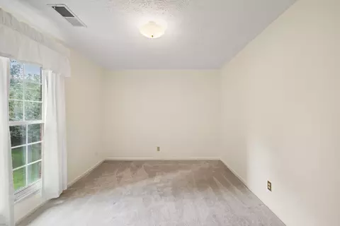 Bedroom - 1108 Beth Ct, Georgetown, KY 40324 photo 3 of 7