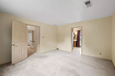 Bedroom - 1108 Beth Ct, Georgetown, KY 40324 photo 6 of 7