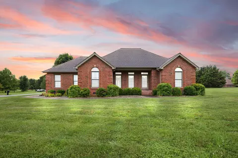 24 Donald Ct, London, KY 40744
