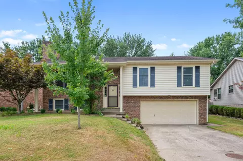 448 Stone Creek Dr, Lexington, KY 40503