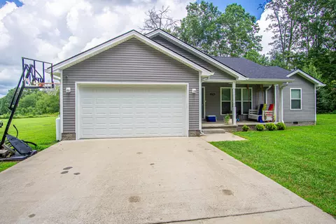 Exterior - 1792 Adams Rd, Corbin, KY 40701 photo 4 of 7