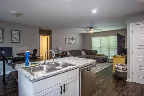 Kitchen - 1792 Adams Rd, Corbin, KY 40701 photo 4 of 7