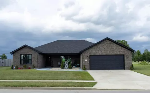 123 Patriot Trl, Berea, KY 40403