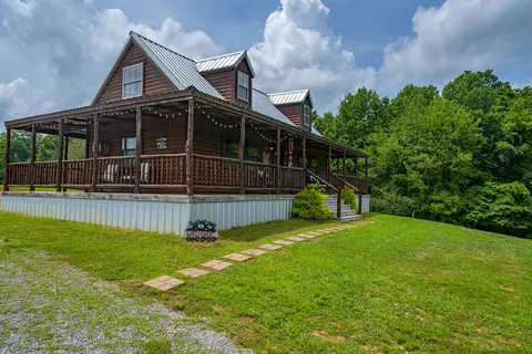 110 Boaters Aly, Nancy, KY 42544